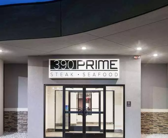 Отель Doubletree By Hilton Monroe Township Cranbury