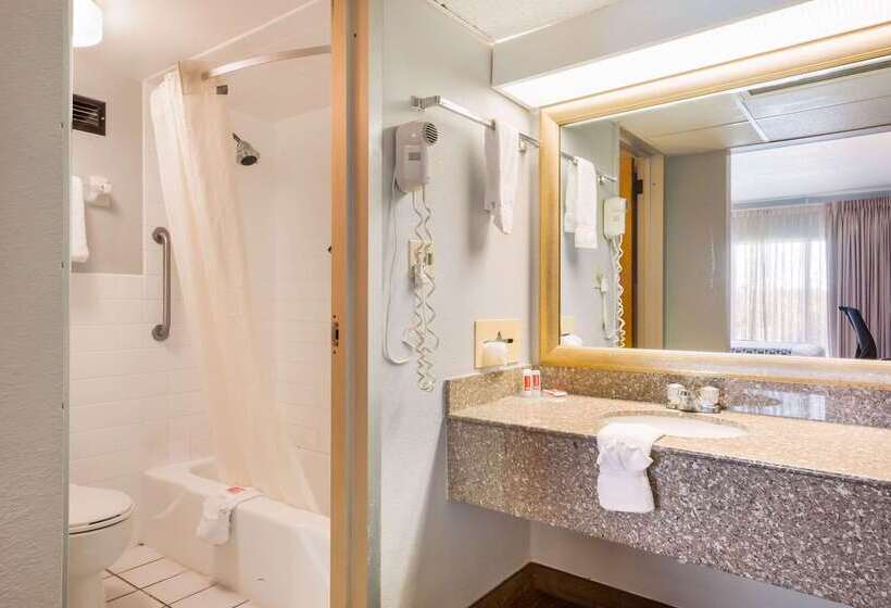 Отель The Block215