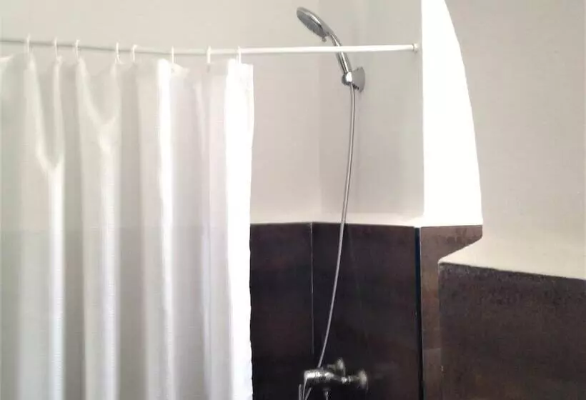 Отель Emeraude Essaouira