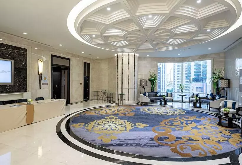 Grande Centre Point Hotel Terminal21