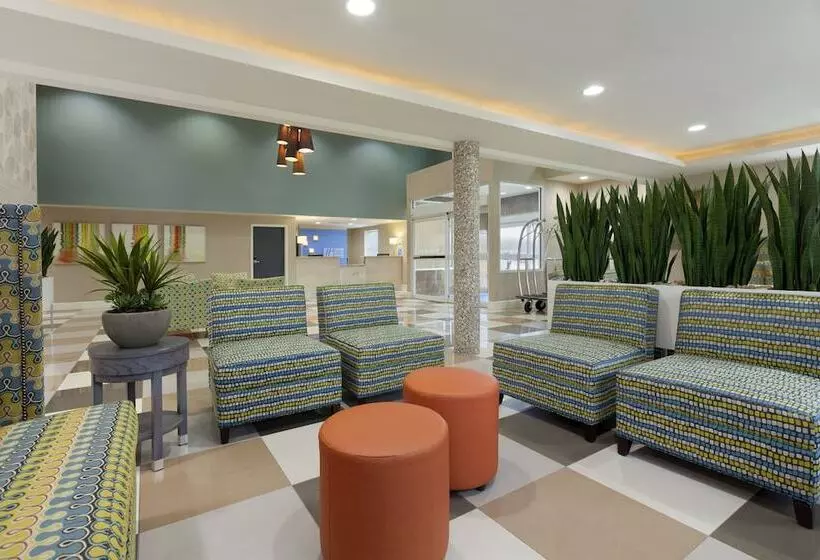 Hotel Holiday Inn Express Williamsburg North, An Ihg