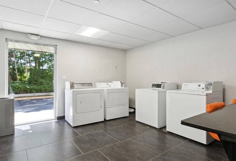 فندق Holiday Inn Express Williamsburg North, An Ihg