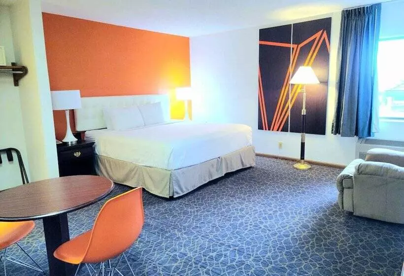 Отель Howard Johnson By Wyndham Manteno