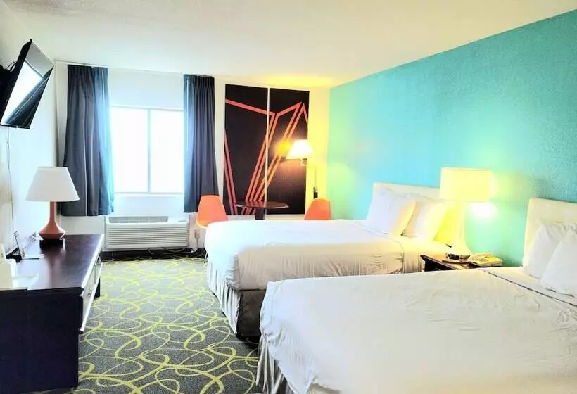 Отель Howard Johnson By Wyndham Manteno