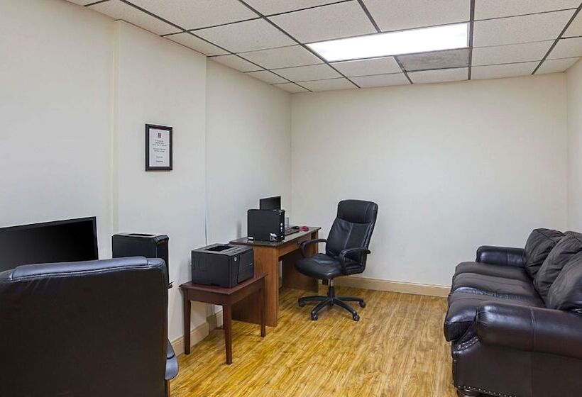 호텔 Magnuson Grand Desoto