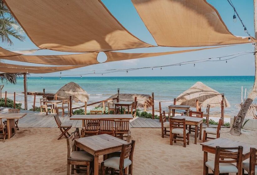 Petit Lafitte Beach Front Hotel & Bungalows