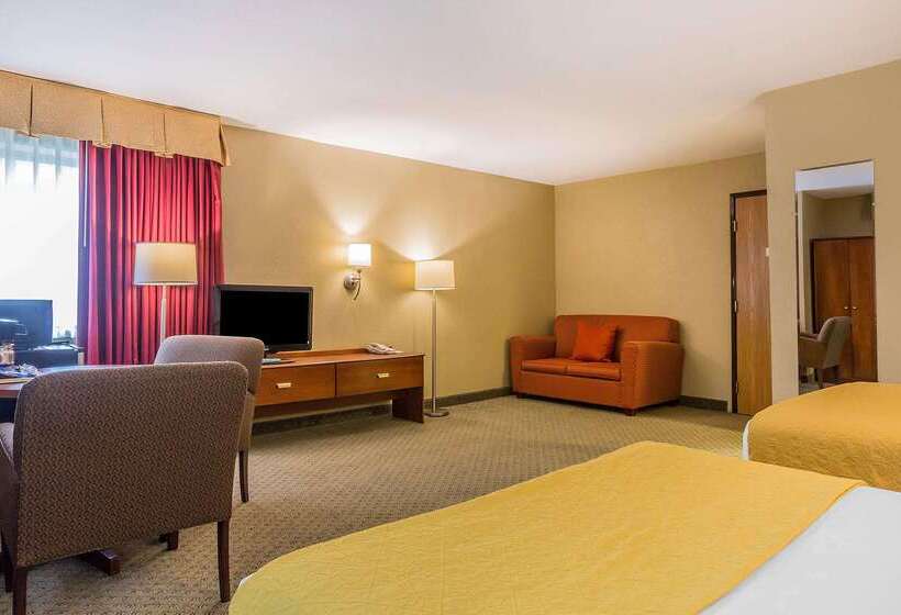 Отель Quality Inn Hyde Park   Poughkeepsie North