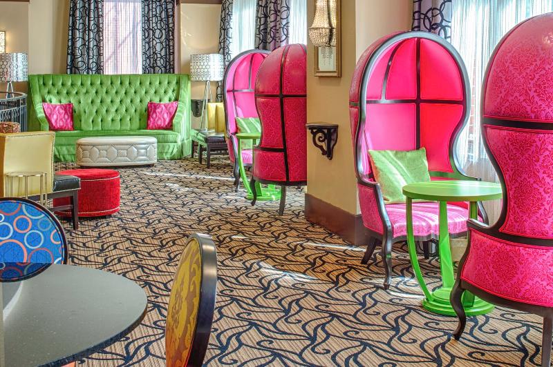 Staypineapple, The Maxwell Hotel, Seattle Center Seattle