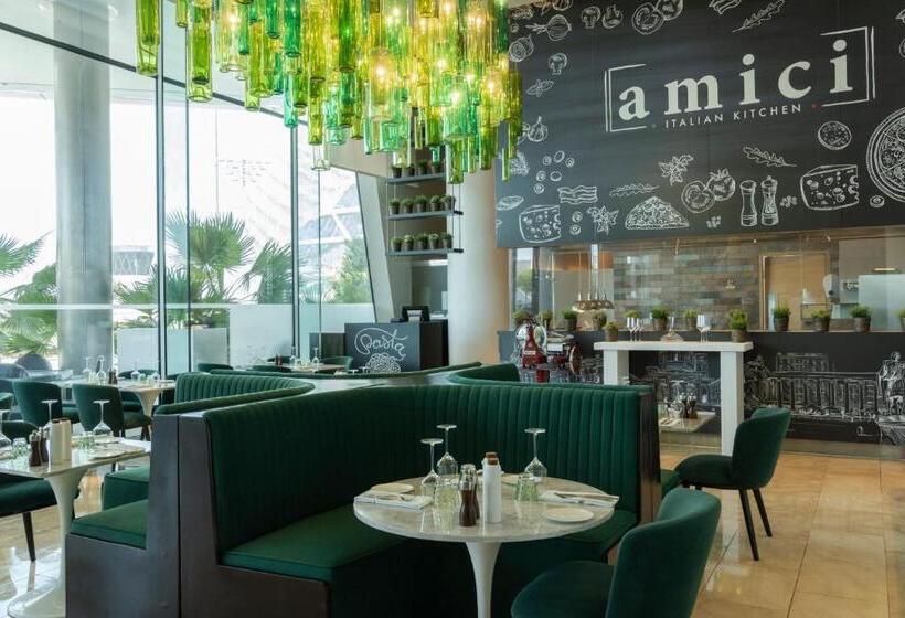 Hotel W Abu Dhabi  Yas Island