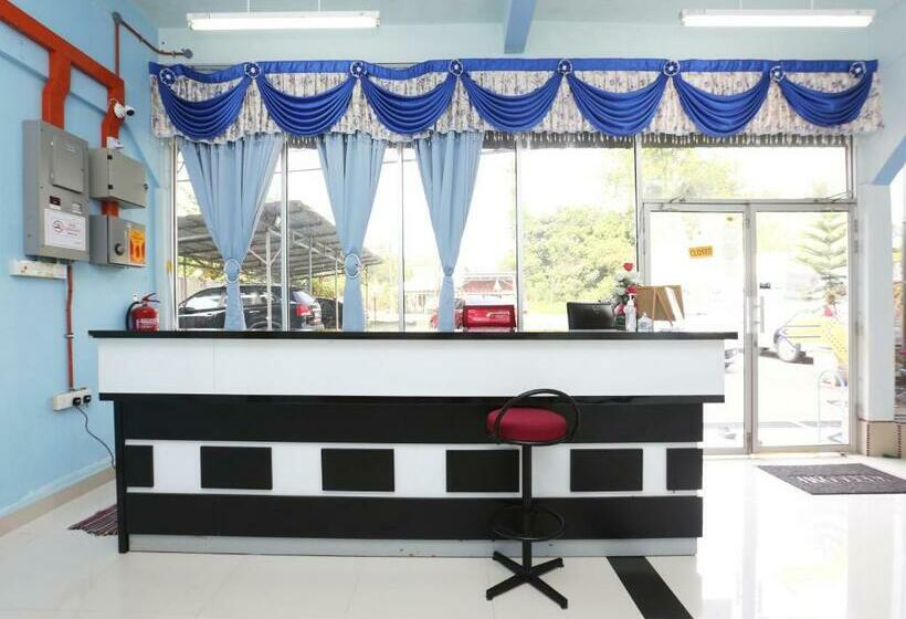 Hotel Spot On 89778 Aisy