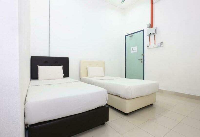 Hotel Spot On 89778 Aisy