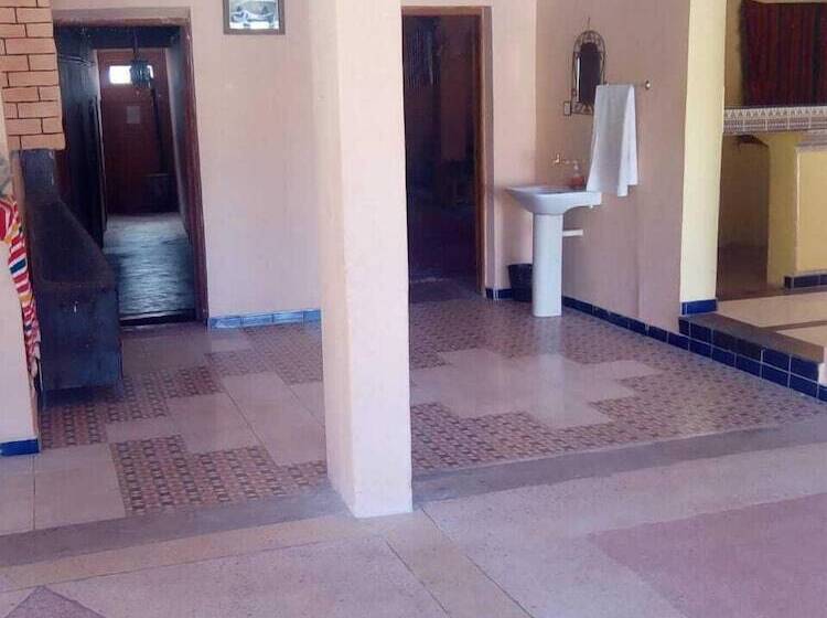 هاستل Kasbah Ait Arbi