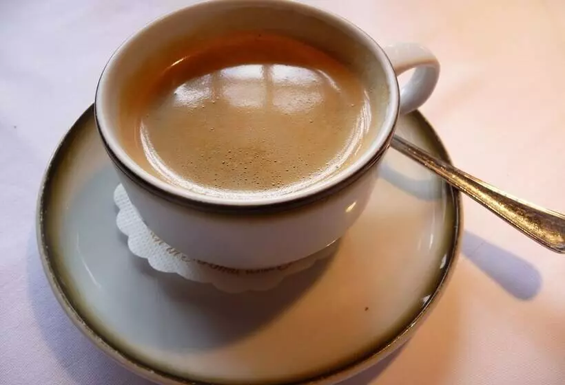 هتل Amelie Berlin West