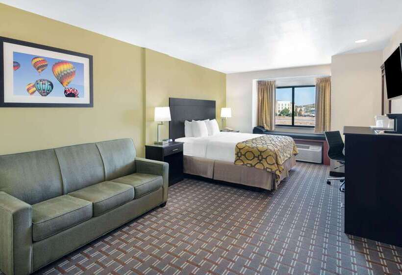 هتل Baymont By Wyndham Farmington