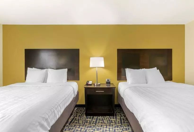 Szálloda Best Western Plus Brunswick Inn & Suites