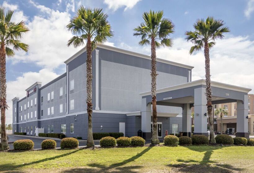 فندق Best Western Plus Brunswick Inn & Suites