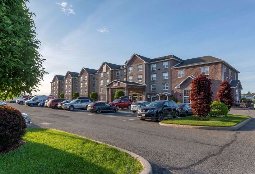 Best Western Plus Fredericton Hotel & Suites