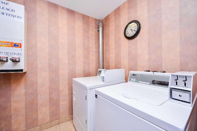 Best Western Plus Fredericton Hotel & Suites