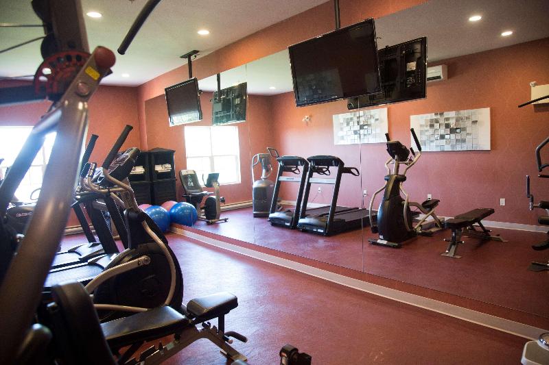 Best Western Plus Fredericton Hotel & Suites