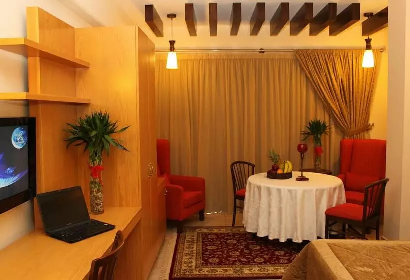 هتل Canari De Byblos