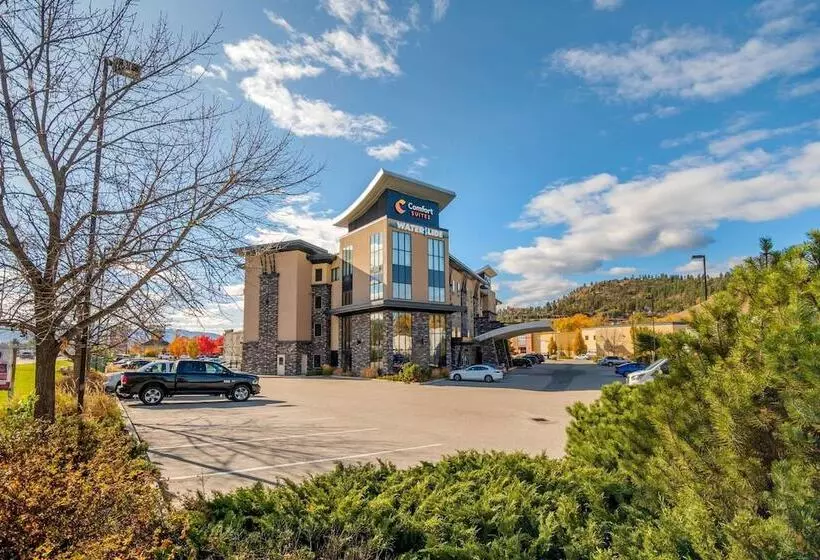 酒店 Comfort Suites Kelowna