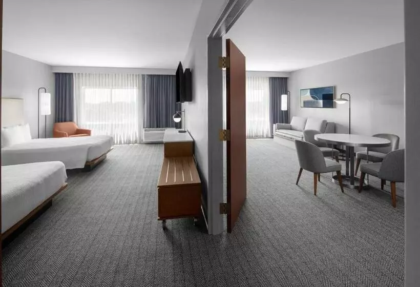 호텔 Courtyard Tampa Oldsmar