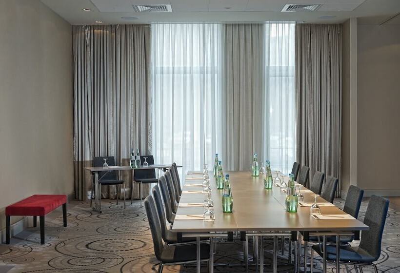 Berlin Potsdamer Platz by Leonardo Hotels