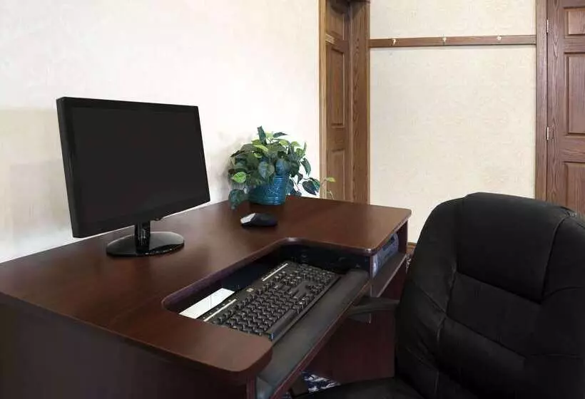 호텔 Days Inn By Wyndham Grayling