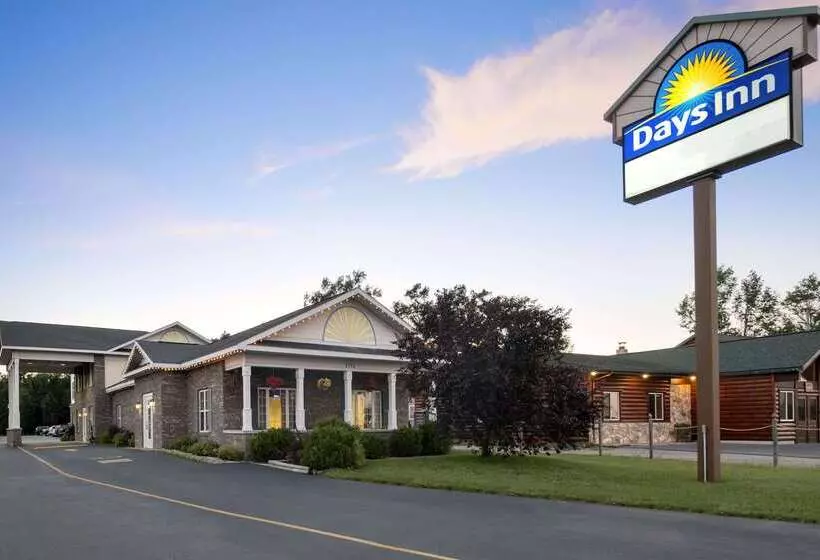 호텔 Days Inn By Wyndham Grayling