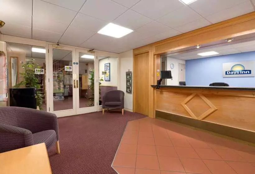 ホテル Days Inn Southampton Rownhams