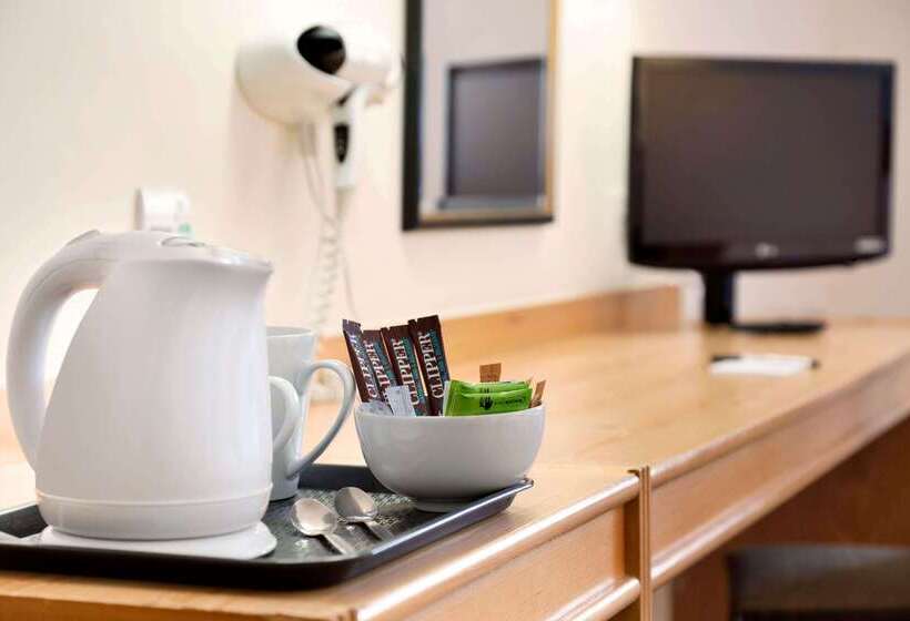 호텔 Days Inn Southampton Rownhams