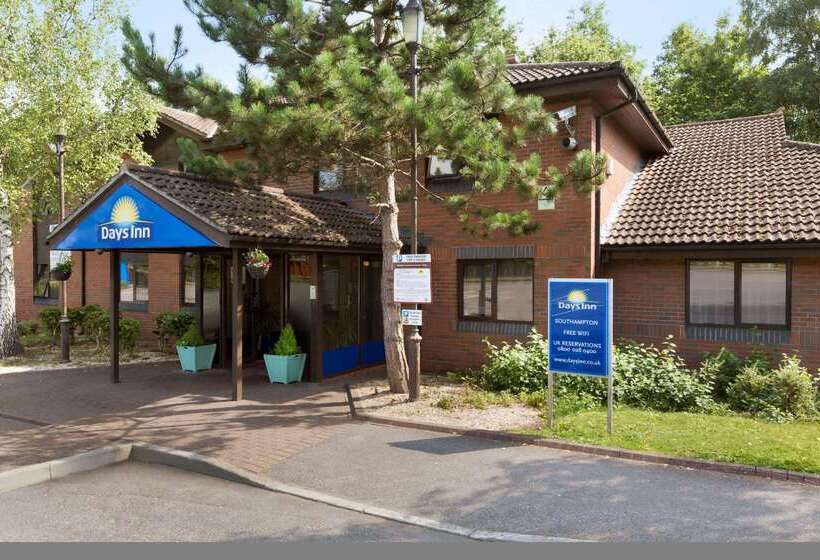 호텔 Days Inn Southampton Rownhams