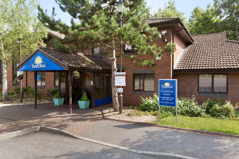 호텔 Days Inn Southampton Rownhams