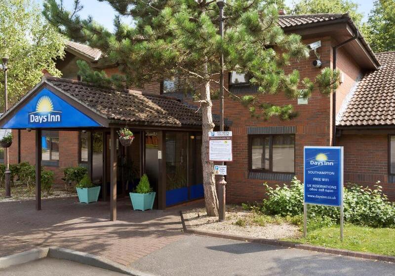 호텔 Days Inn Southampton Rownhams