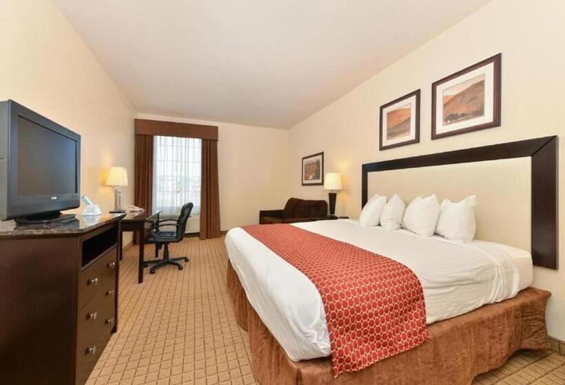 בית מלון כפרי Express Inn & Suites