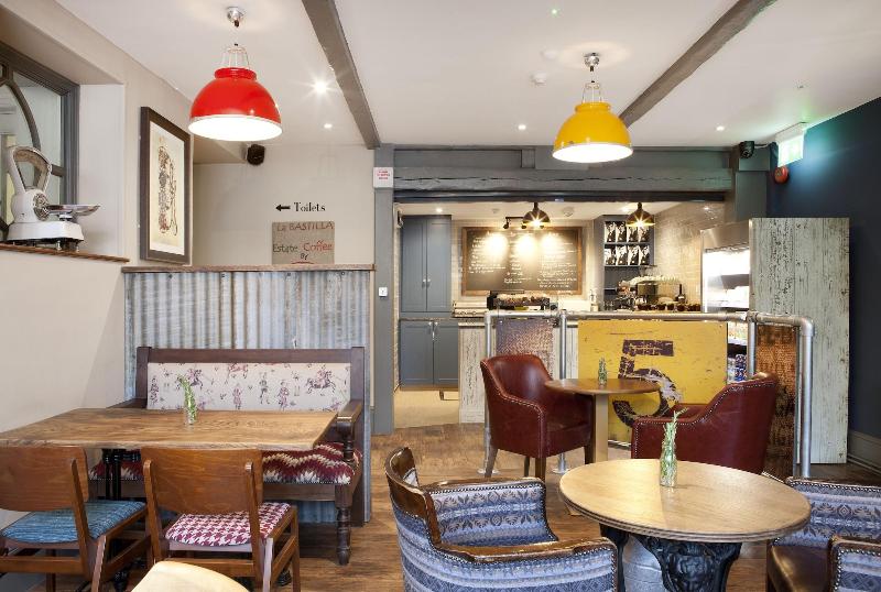 George Hotel & Granary