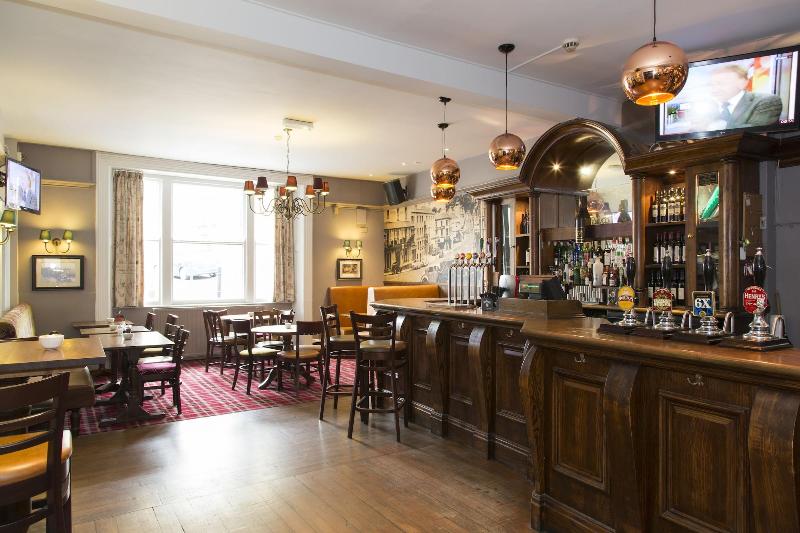 George Hotel & Granary