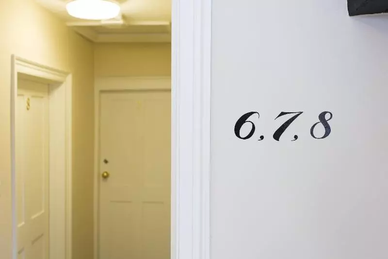 George Hotel & Granary