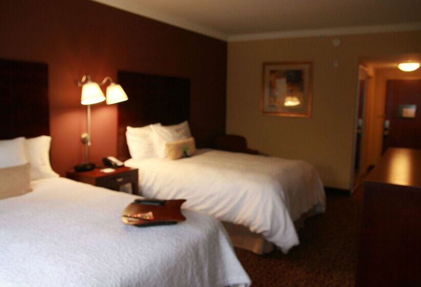 호텔 Hampton Inn Alexander City