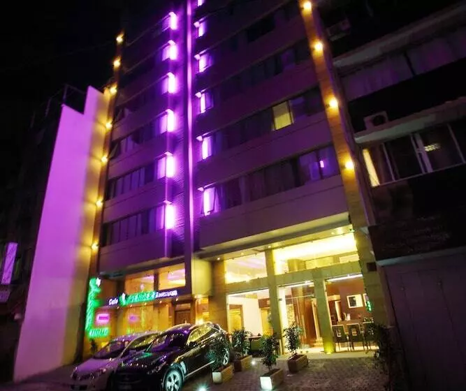 هتل Lavender Home