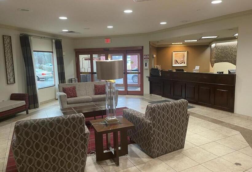 هتل Spark By Hilton Rahway