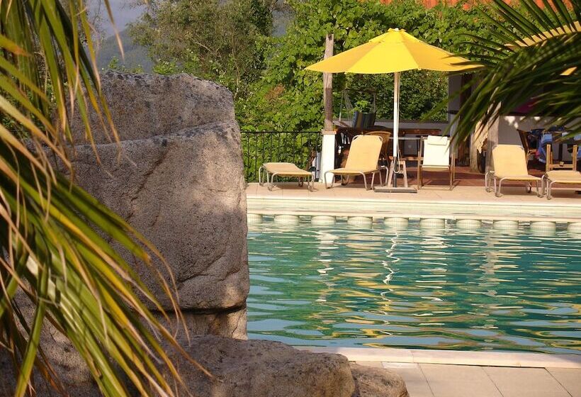 فندق ريفى Rural Quinta Da Geia