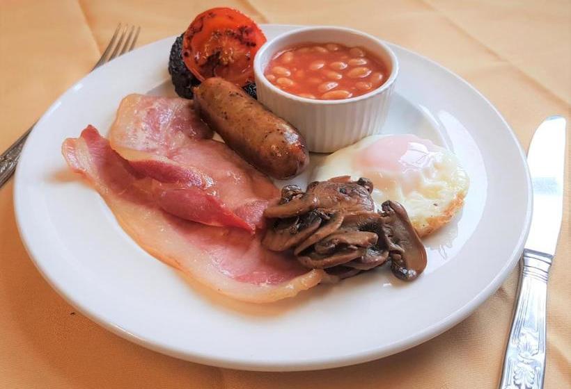 בית מלון כפרי St Paul S Lodge