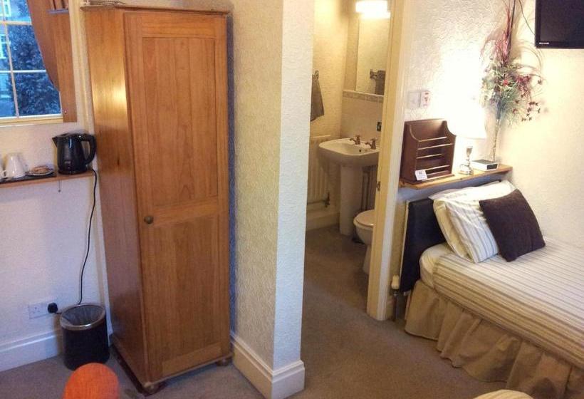 בית מלון כפרי St Paul S Lodge