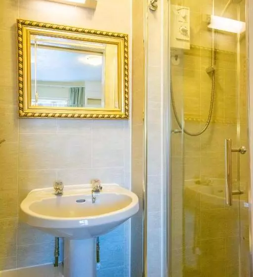 Hotel Summerlands Guest House