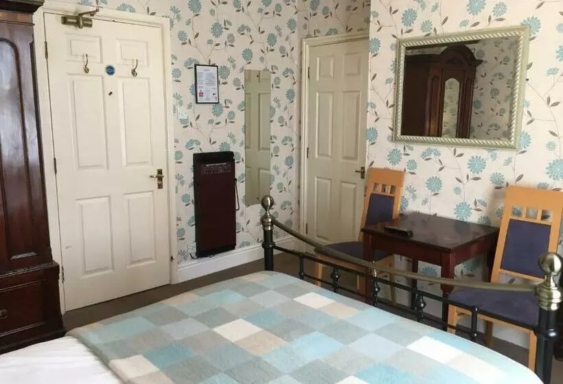 Hotel The Beaumont Accommodation