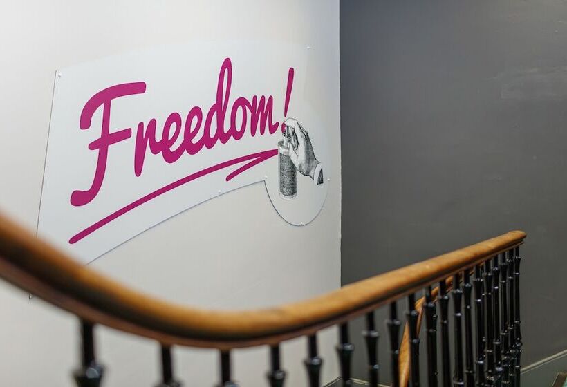 ユースホステル Kick Ass Greyfriars