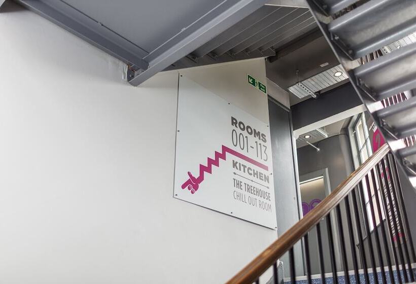 ユースホステル Kick Ass Greyfriars