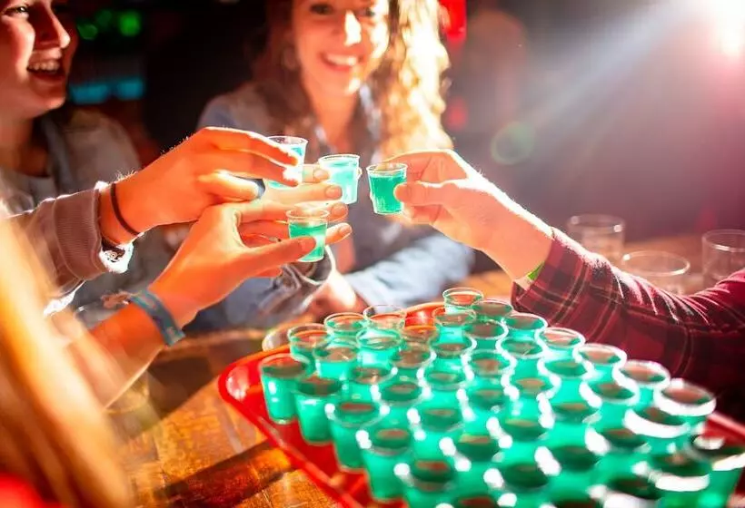 Общежитие Kick Ass Greyfriars