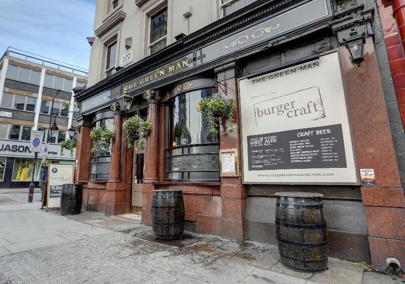 הוסטל Publove @ The Green Man Paddington